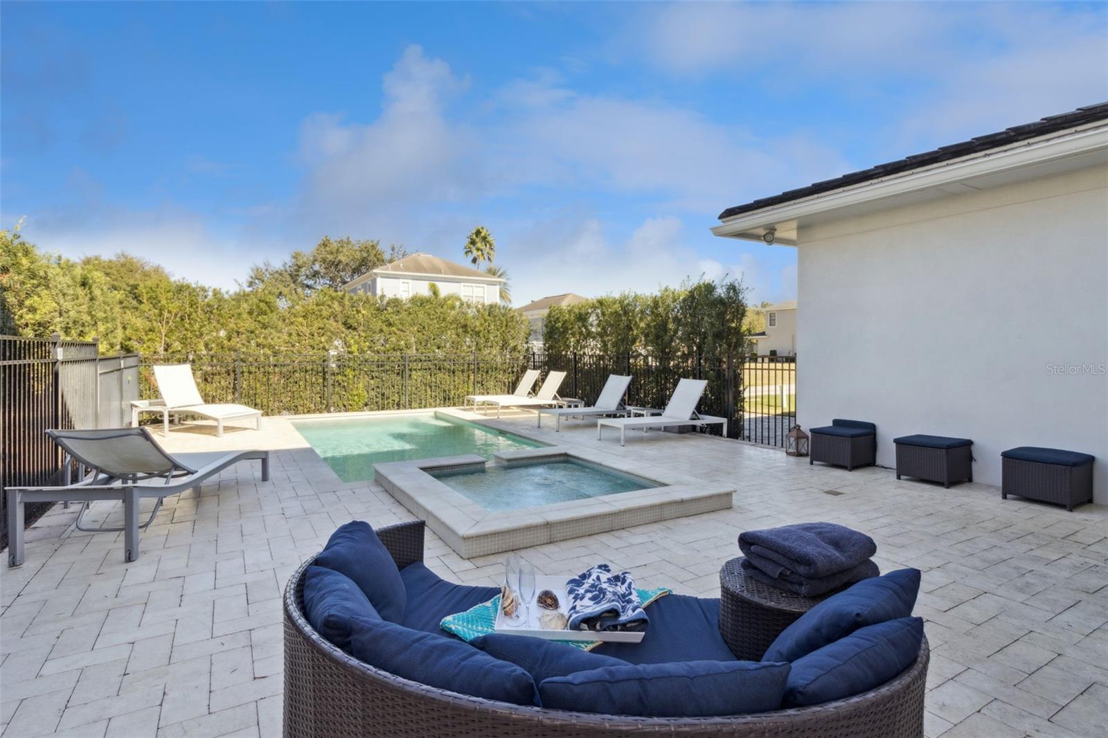 Image 26 of 30 For 7423 Sparkling Court