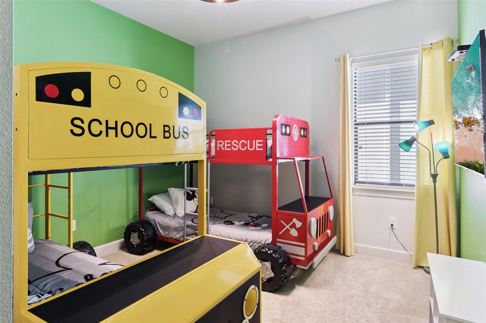 Image 7 of 30 For 7423 Sparkling Court