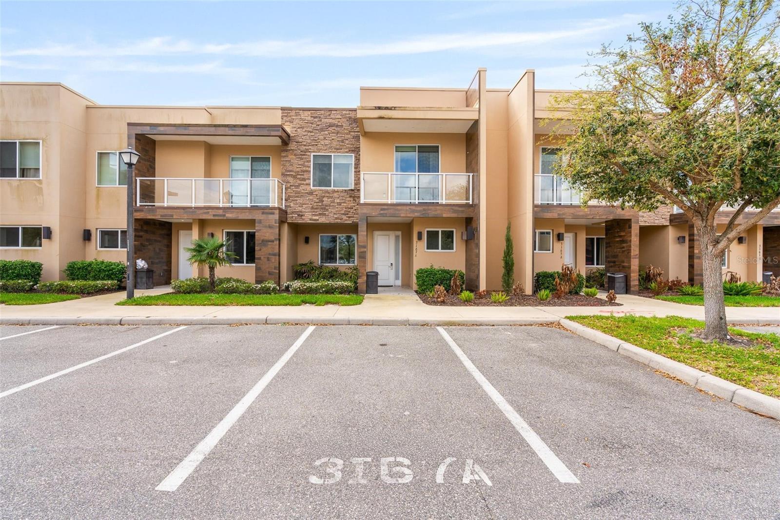 Image 2 of 50 For 3167 Brasilia Avenue