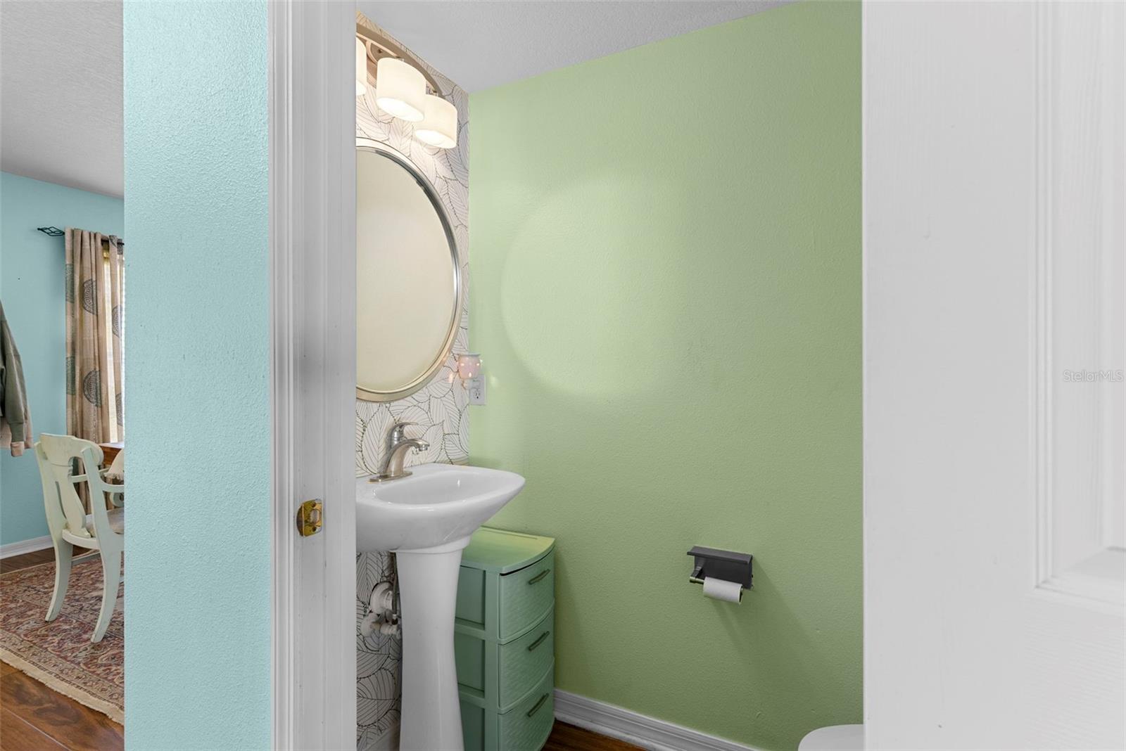 Image 17 of 36 For 309 Fish Hawk Drive