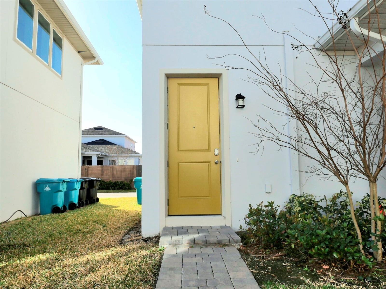 Image 11 of 15 For 10329 Peebles St