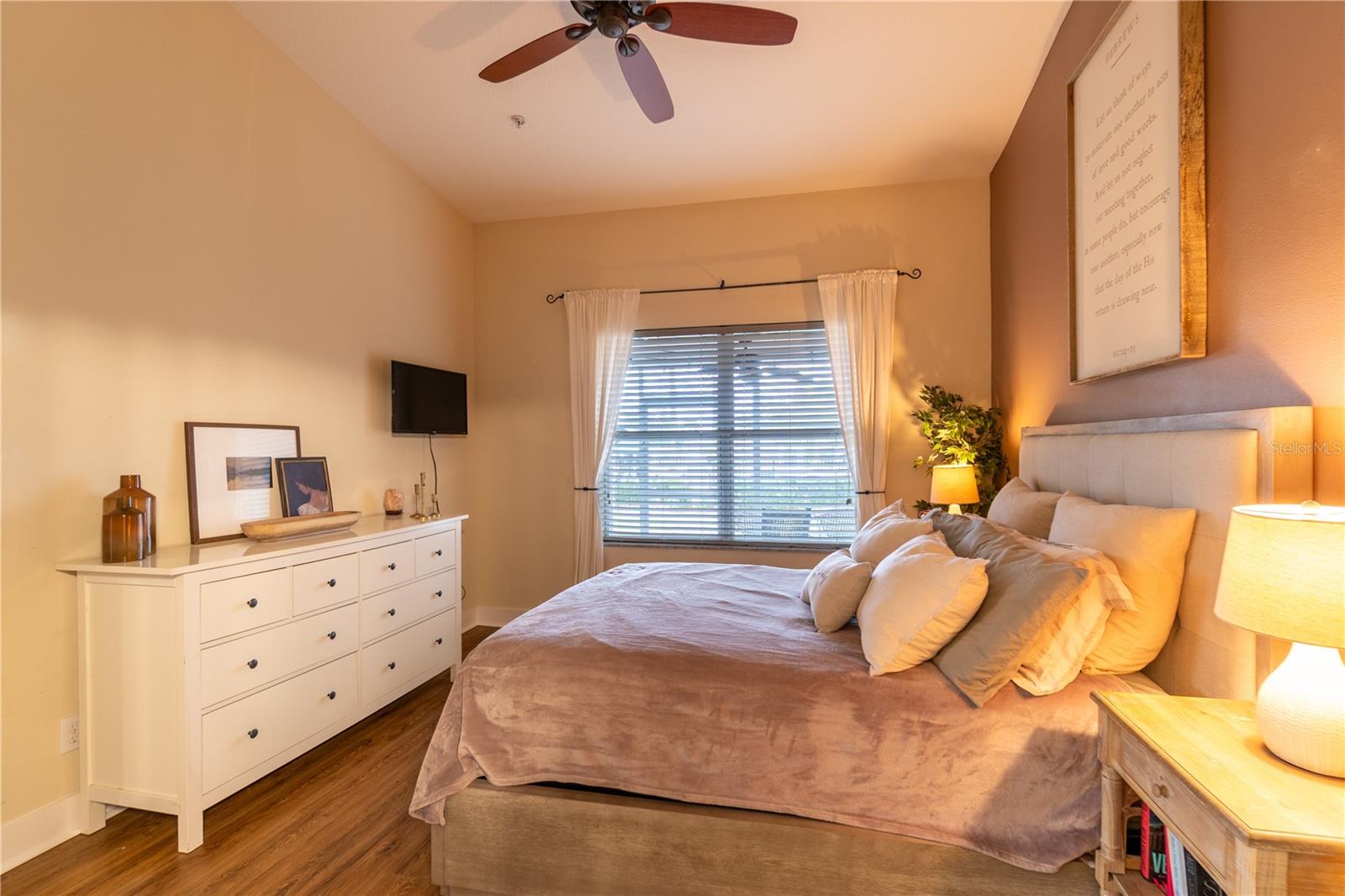 Image 13 of 21 For 2116 Switch Grass Circle