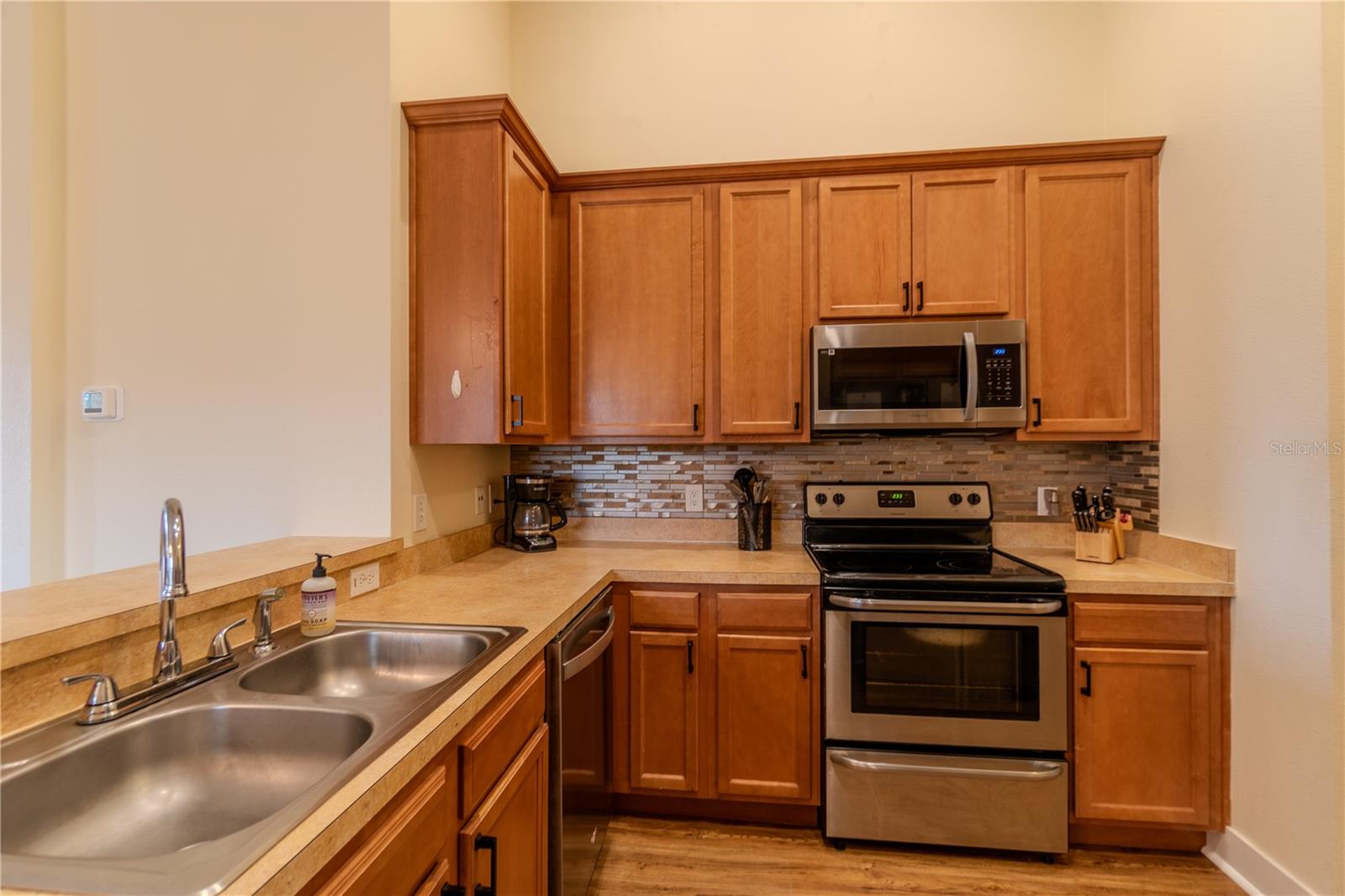 Image 8 of 21 For 2116 Switch Grass Circle