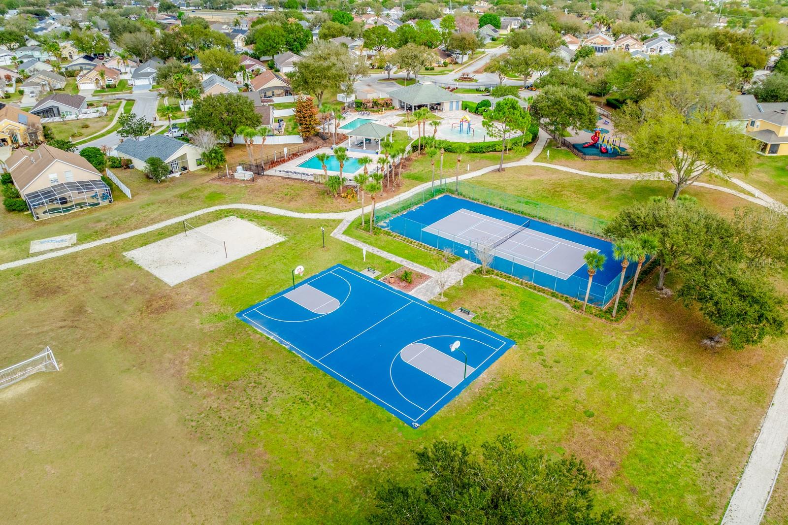 Image 34 of 41 For 15821 Bay Vista Drive