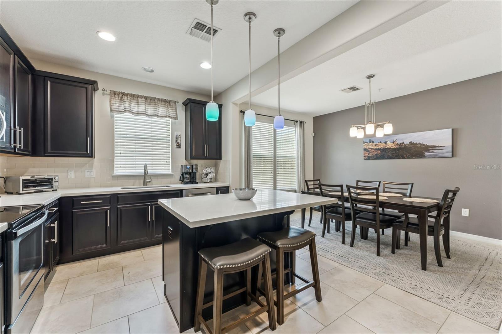 Image 15 of 50 For 1082 Clifton Springs Lane