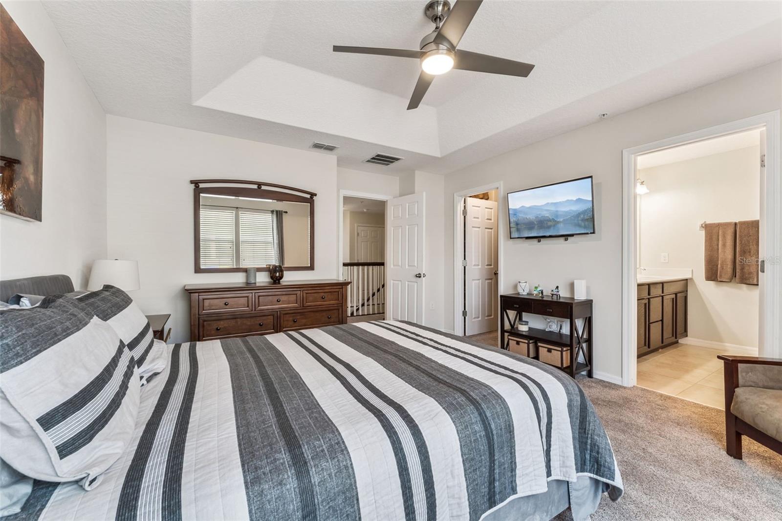 Image 21 of 50 For 1082 Clifton Springs Lane