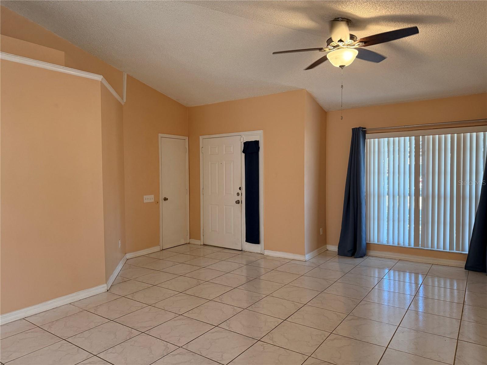 Image 12 of 31 For 4108 Oakberry Drive