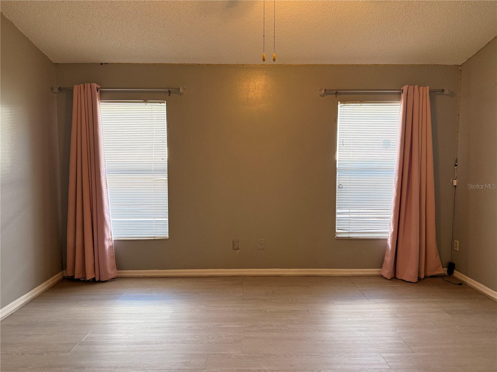 Image 16 of 31 For 4108 Oakberry Drive