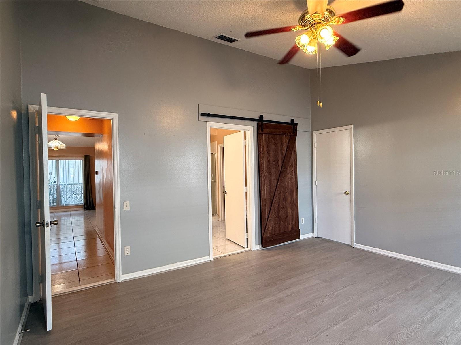 Image 18 of 31 For 4108 Oakberry Drive