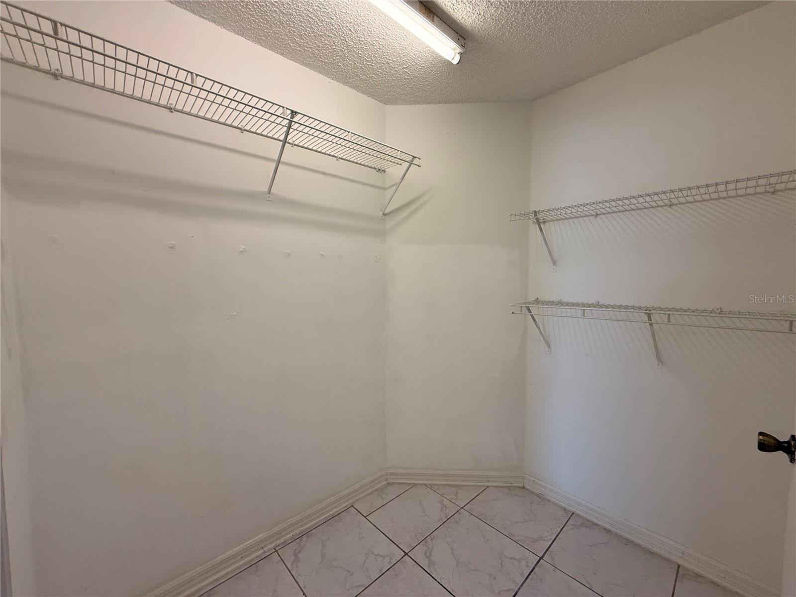 Image 19 of 31 For 4108 Oakberry Drive