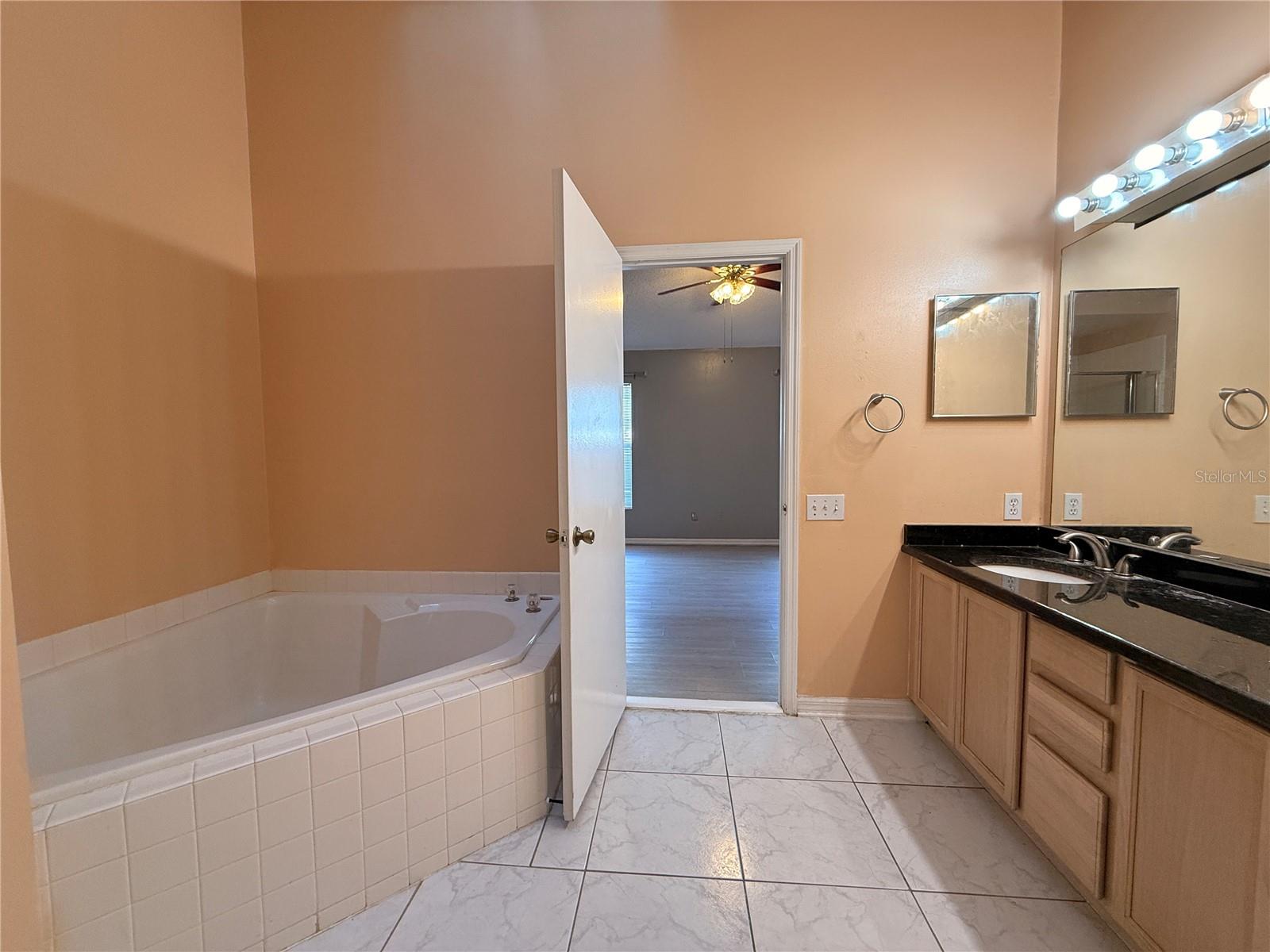 Image 21 of 31 For 4108 Oakberry Drive