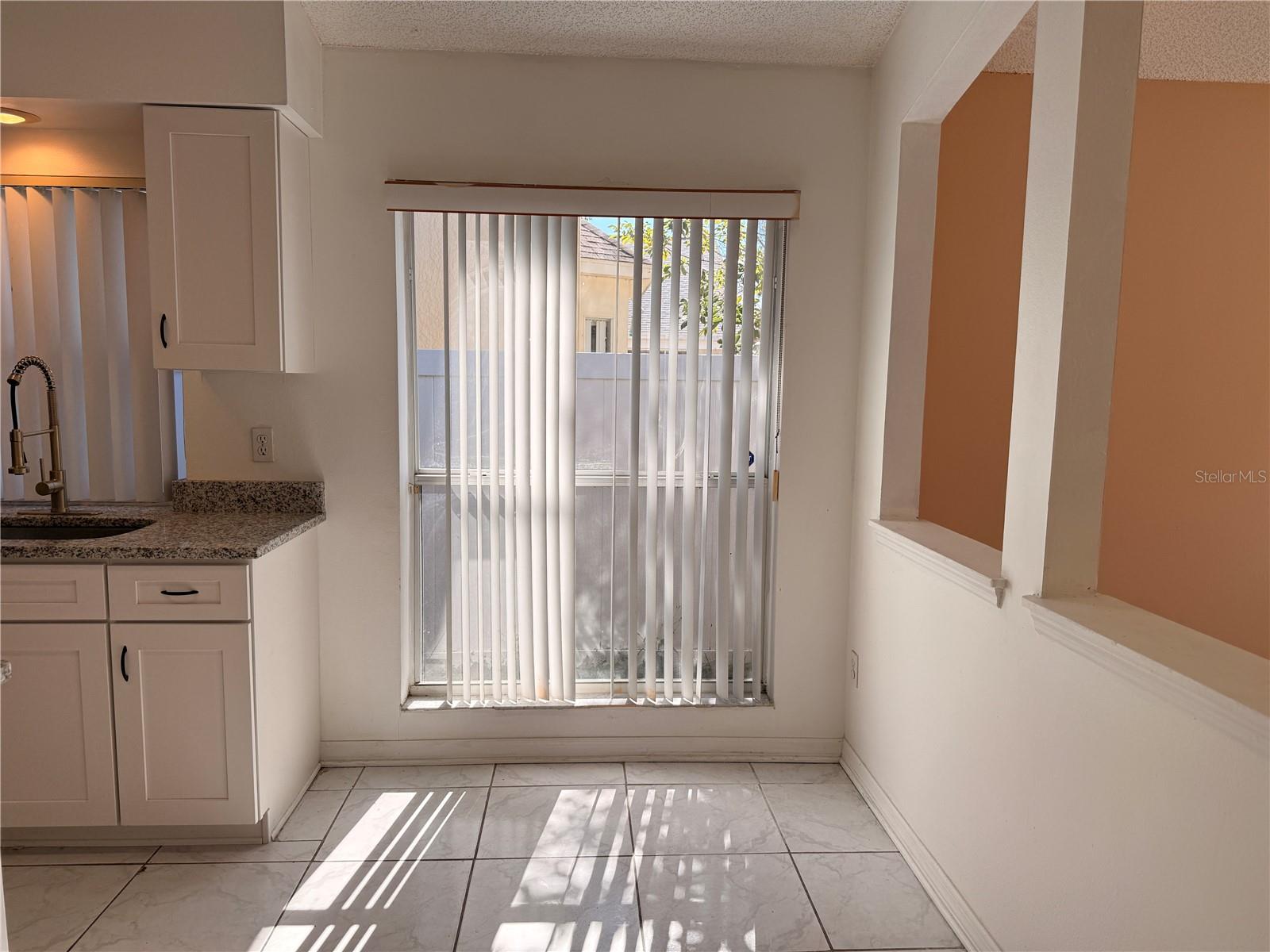 Image 6 of 31 For 4108 Oakberry Drive