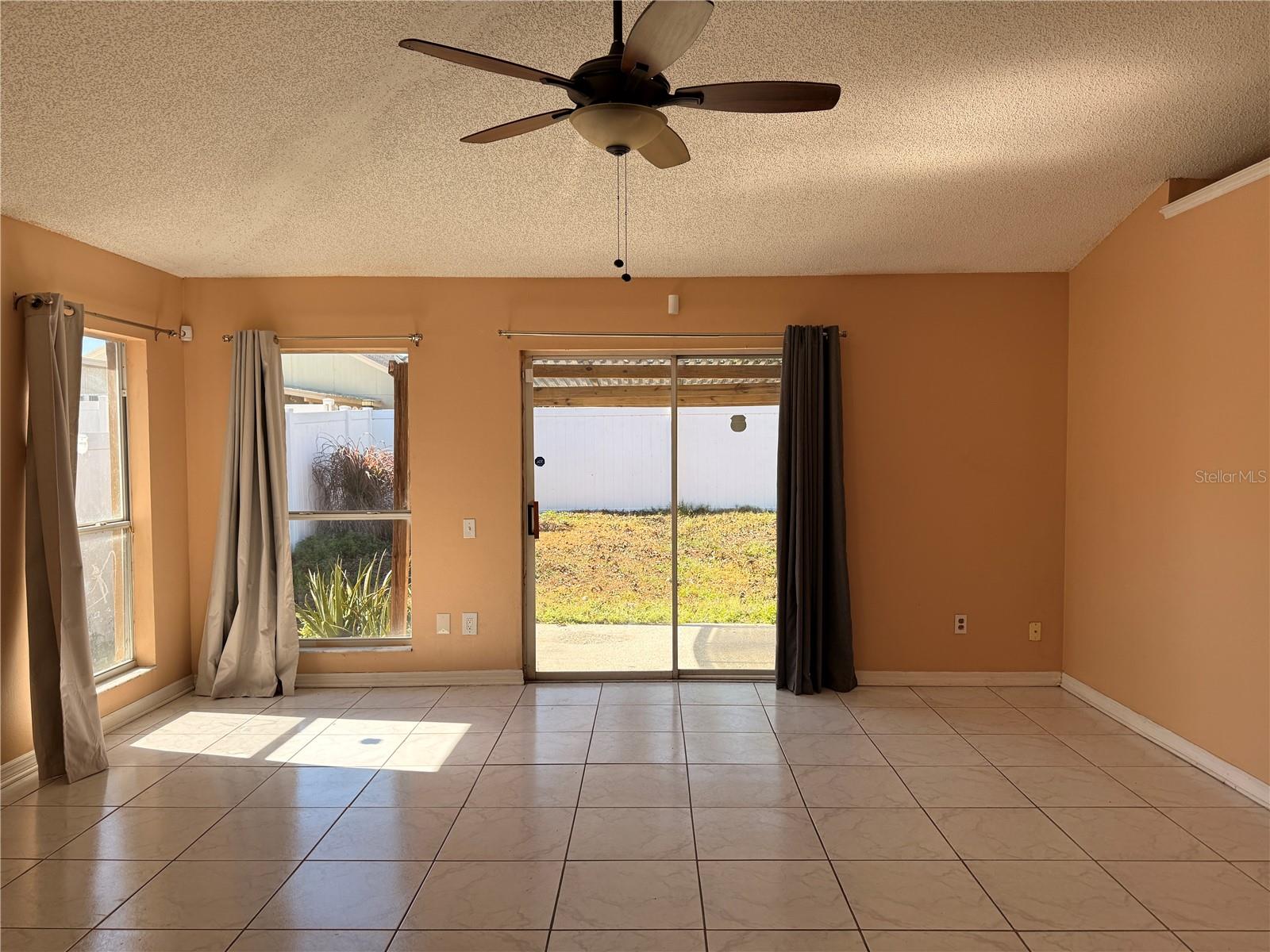 Image 9 of 31 For 4108 Oakberry Drive