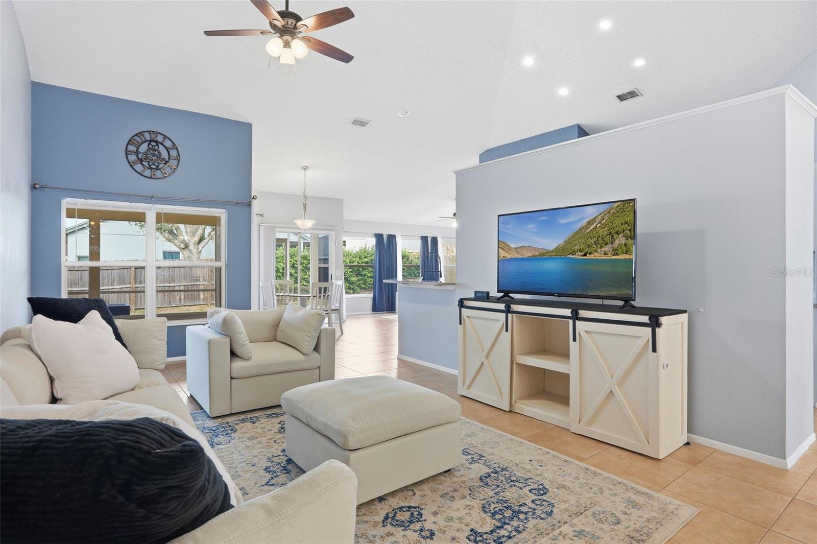 Image 5 of 32 For 1116 Parker Canal Court