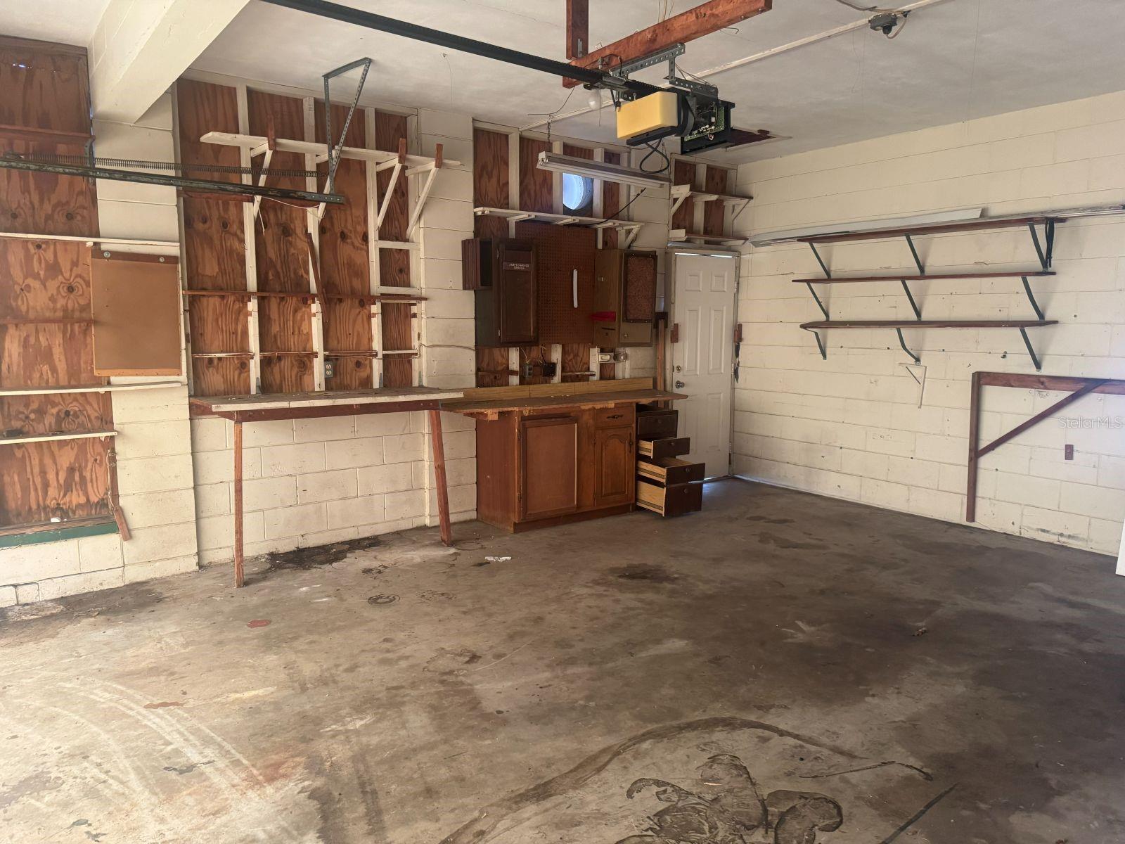 Image 17 of 18 For 2310 Poinsettia Drive