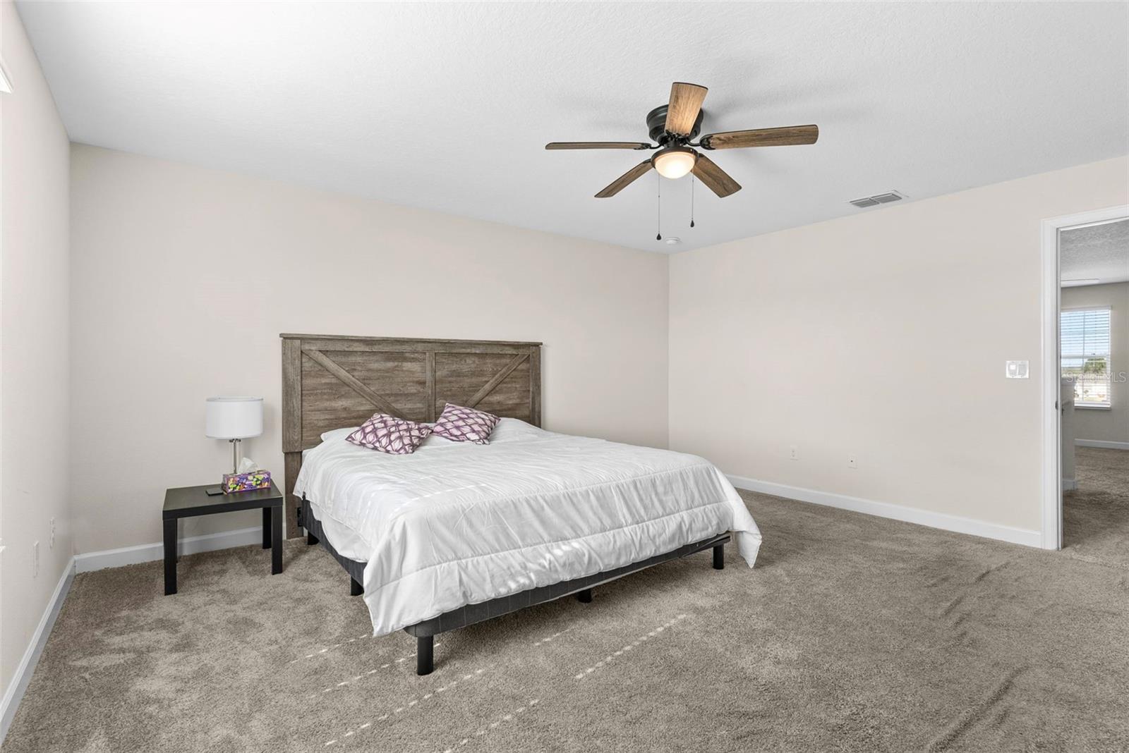 Image 20 of 48 For 740 Simone Court