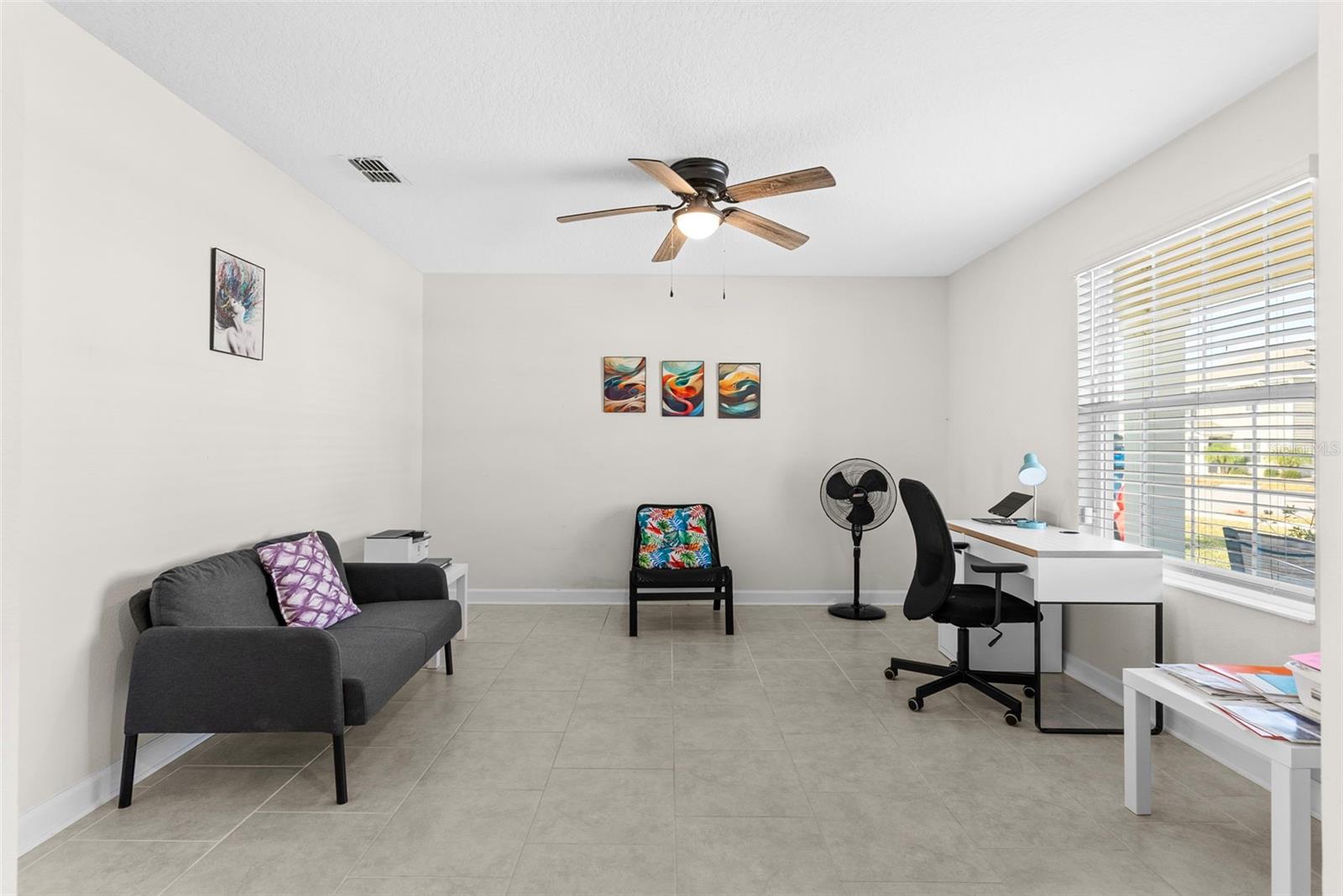 Image 6 of 48 For 740 Simone Court