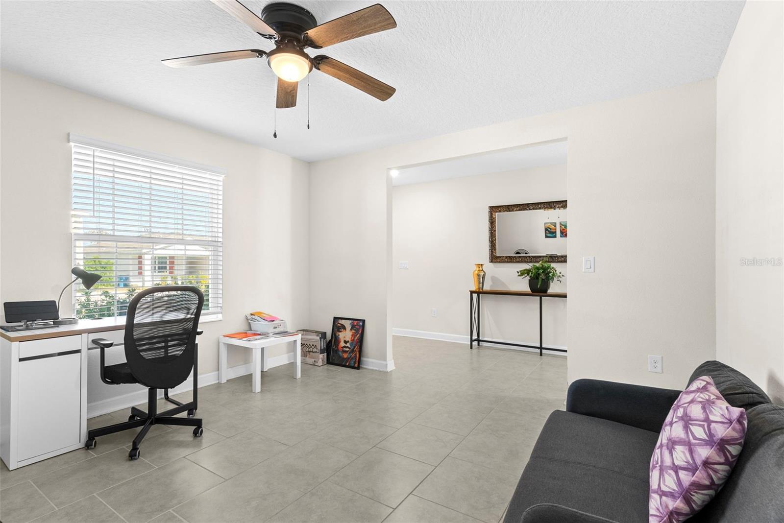 Image 7 of 48 For 740 Simone Court