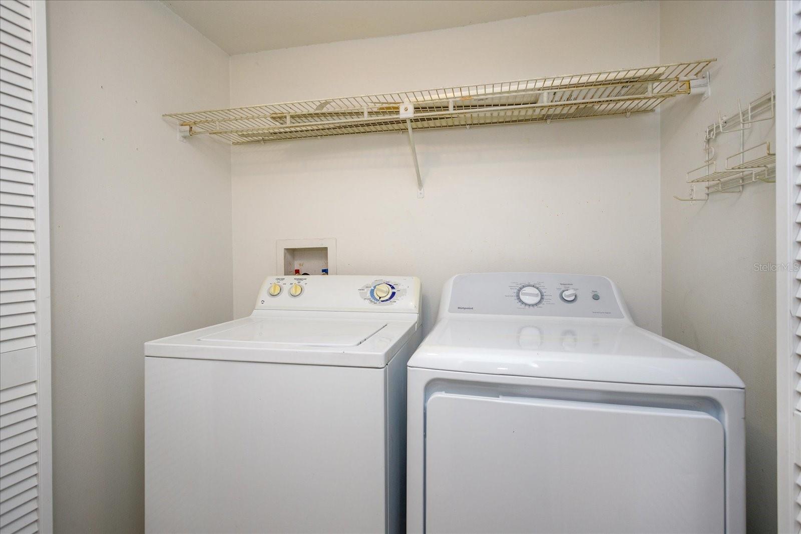 Image 10 of 20 For 5013 Vineland Road 108