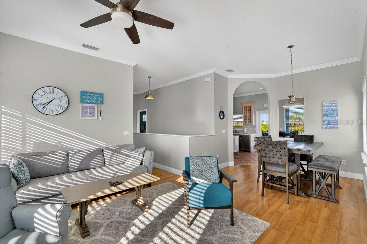 Image 30 of 66 For 4276 Oriole Avenue