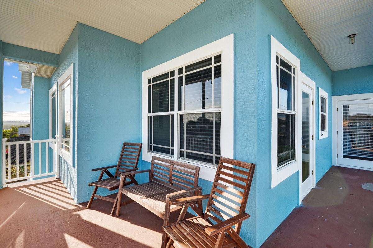 Image 54 of 66 For 4276 Oriole Avenue