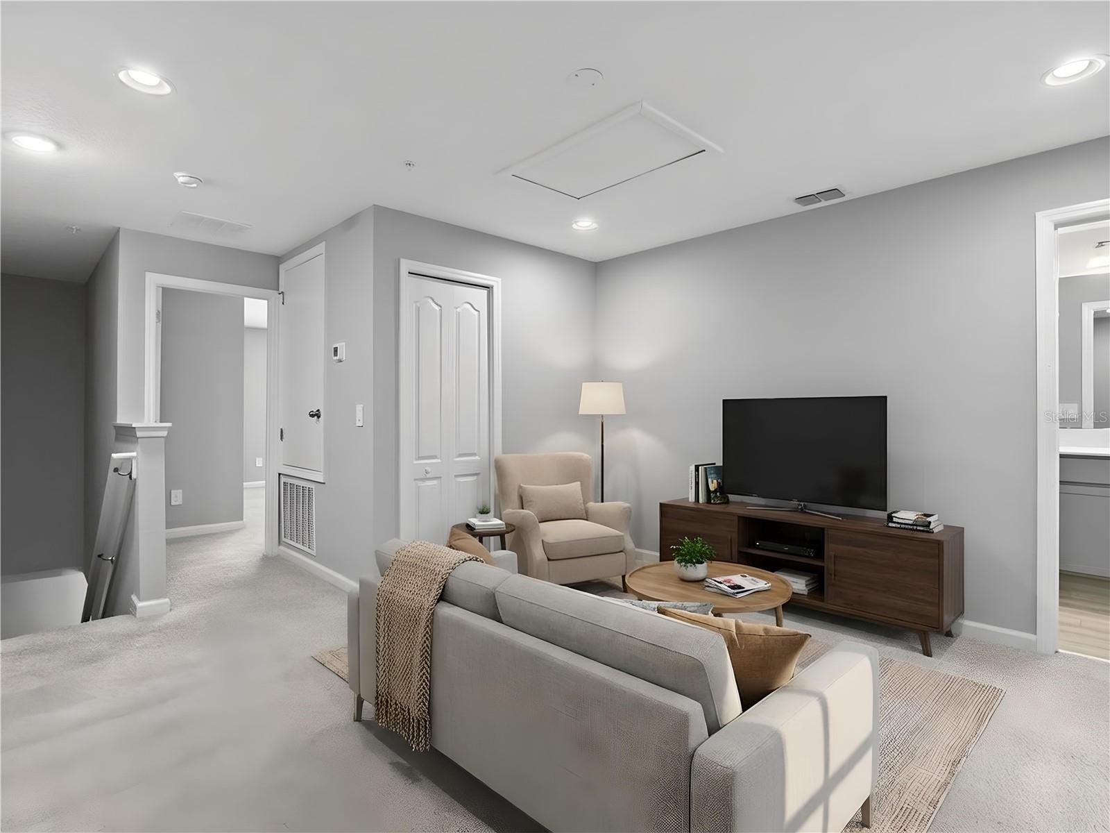 Image 14 of 34 For 463 Cape Honeysuckle Place