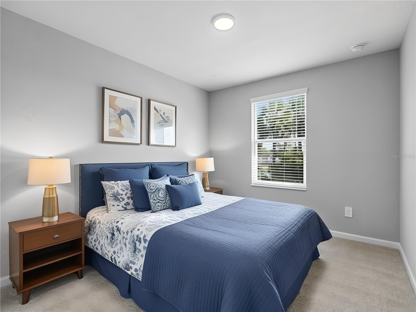 Image 18 of 34 For 463 Cape Honeysuckle Place