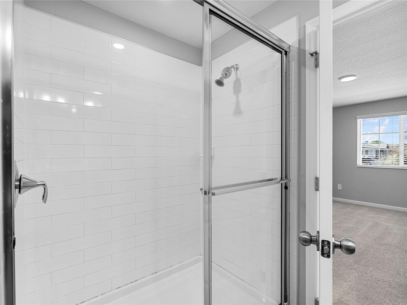 Image 27 of 34 For 463 Cape Honeysuckle Place