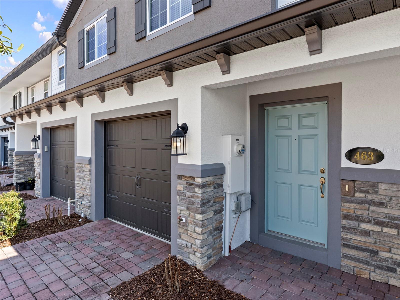 Image 3 of 34 For 463 Cape Honeysuckle Place