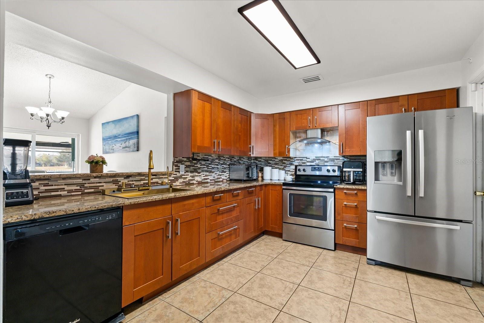 Image 14 of 34 For 2602 Birchwood Avenue