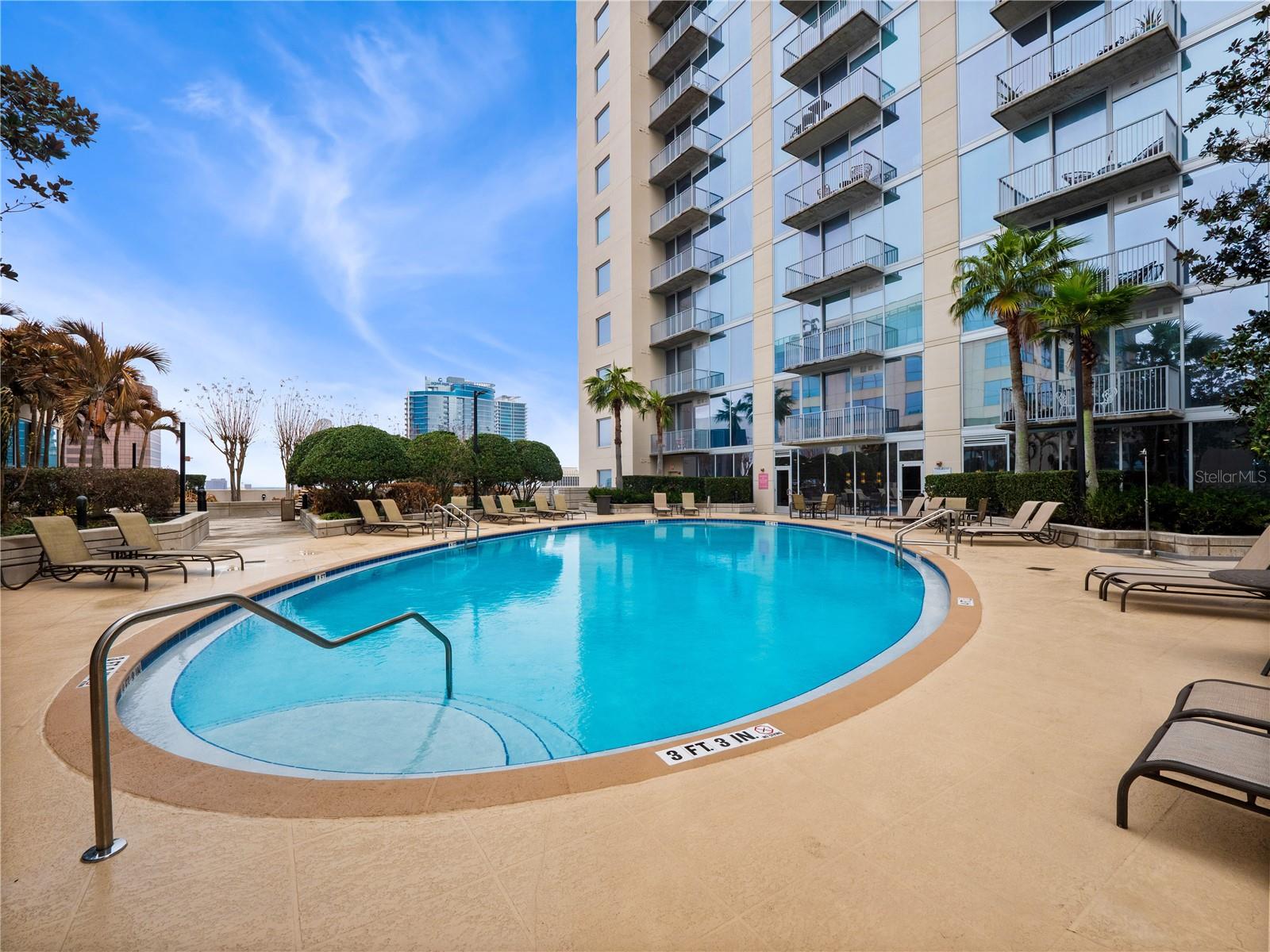 Image 45 of 46 For 155 Court Avenue 1001