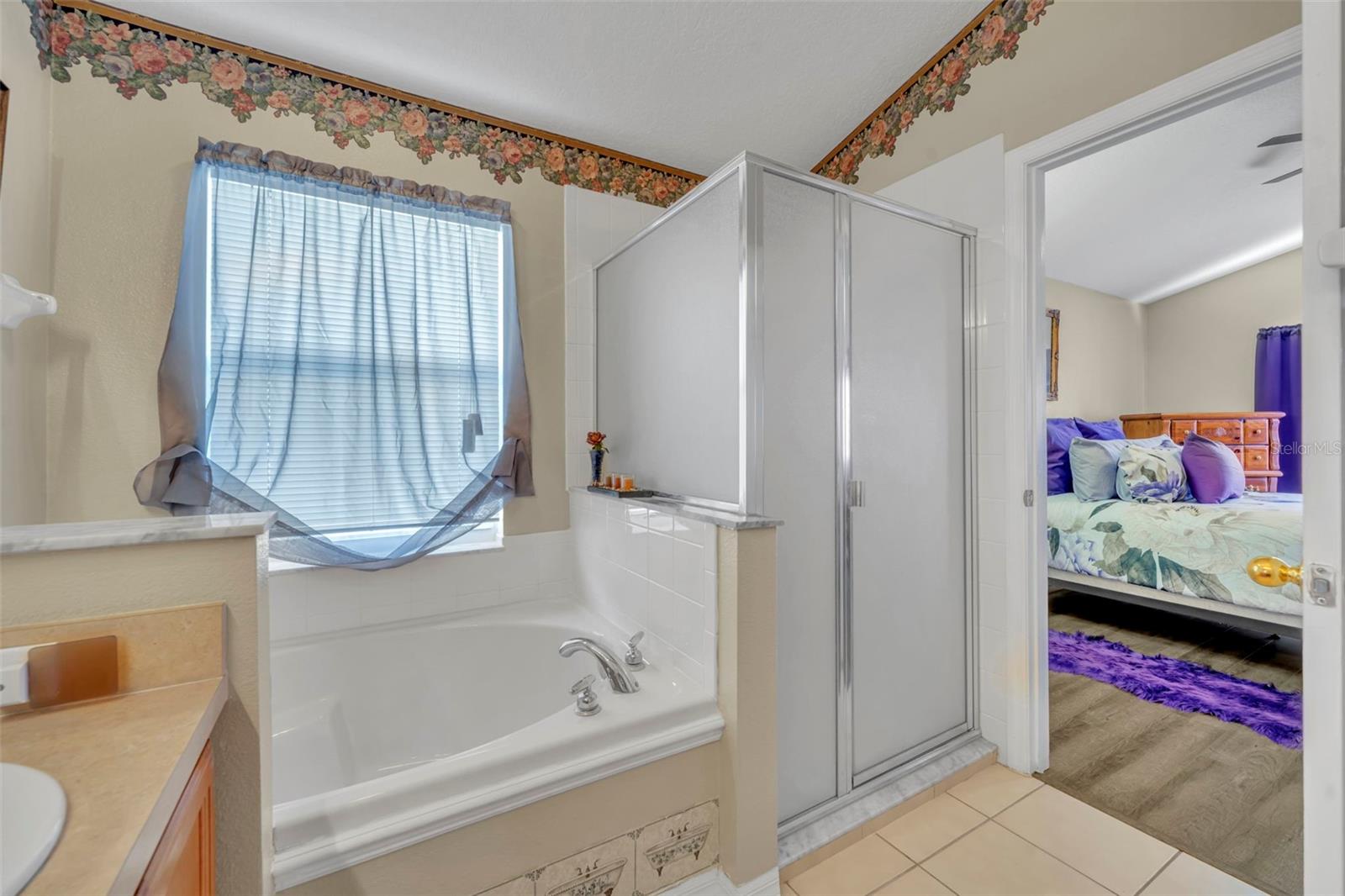 Image 23 of 34 For 170 Thornbury Drive