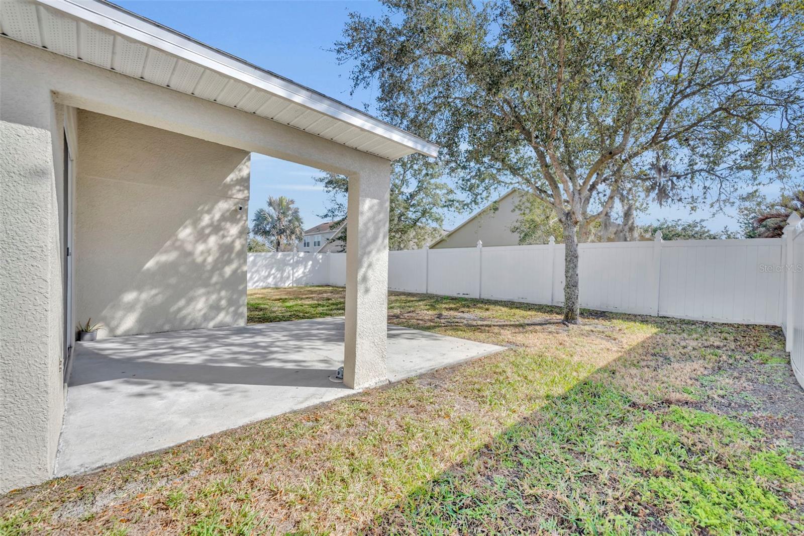 Image 29 of 34 For 170 Thornbury Drive