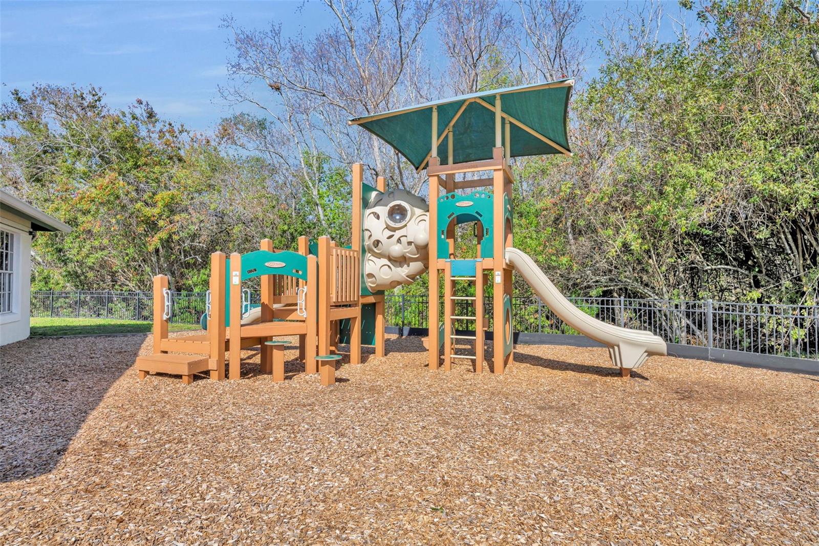 Image 32 of 34 For 170 Thornbury Drive