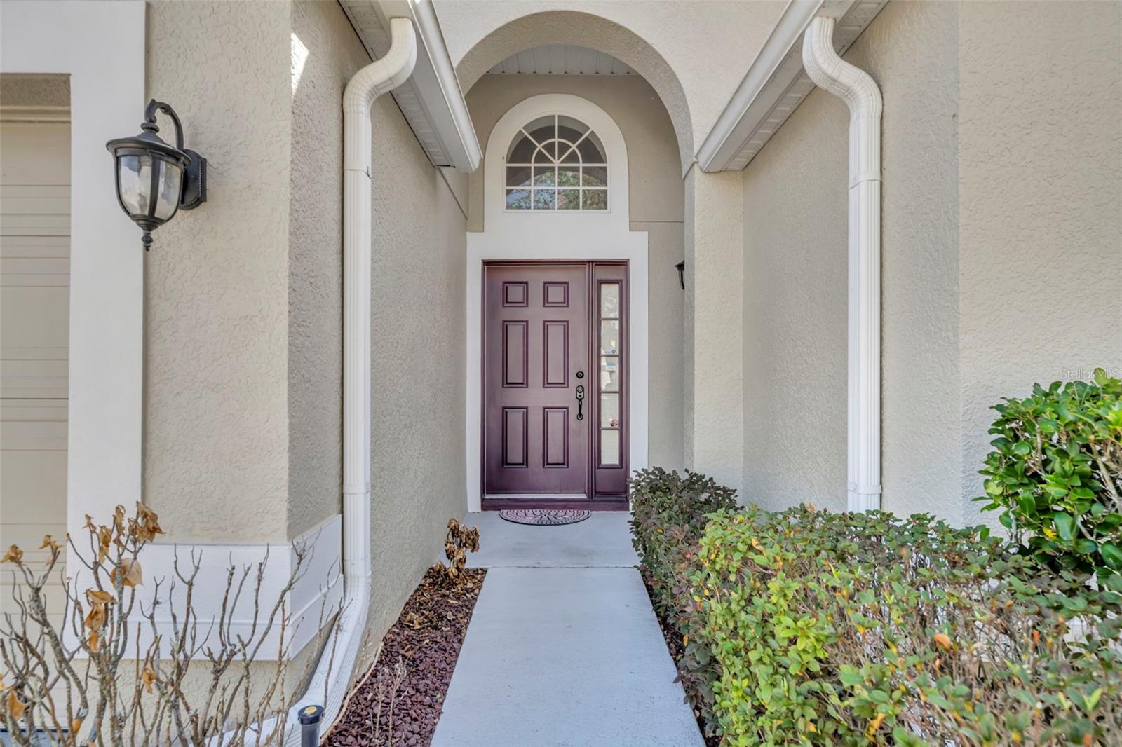 Image 4 of 34 For 170 Thornbury Drive