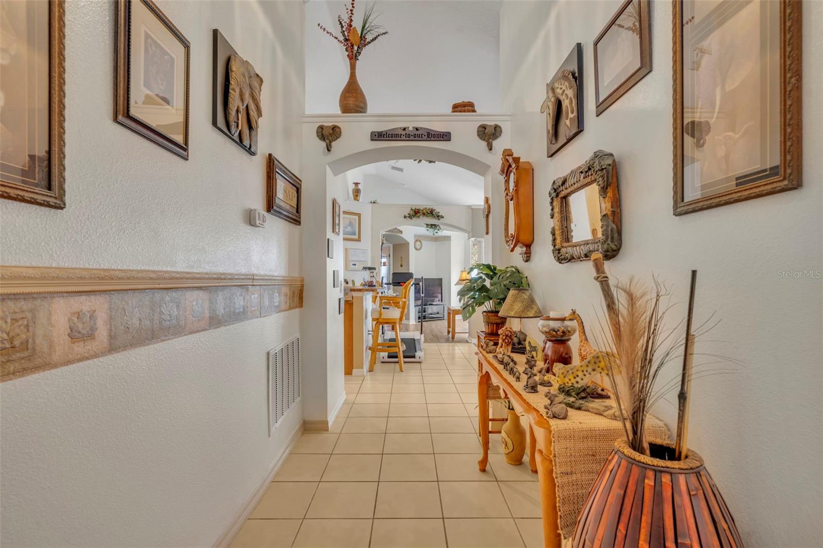 Image 5 of 34 For 170 Thornbury Drive