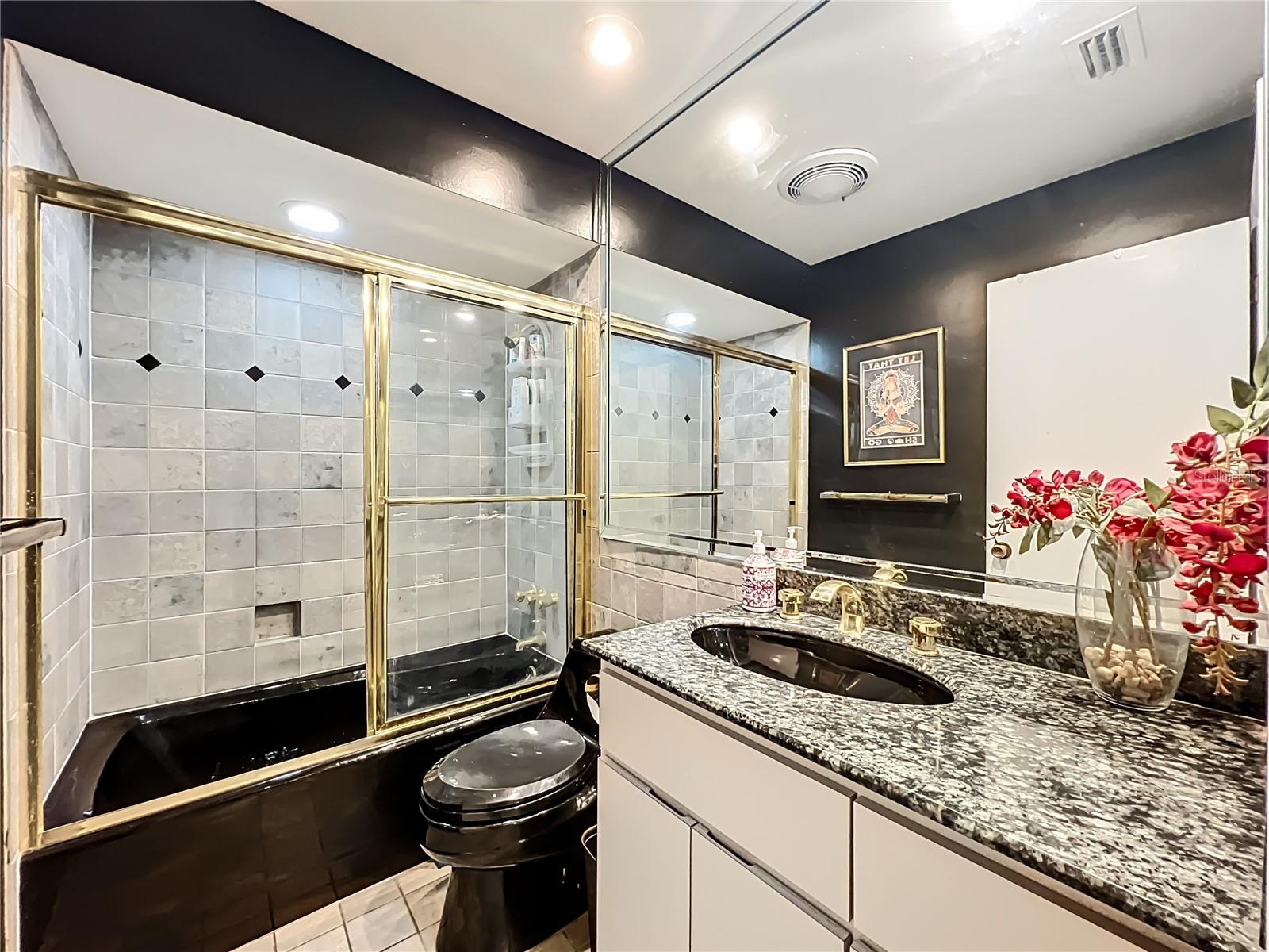 Image 23 of 28 For 104 Juniper Lane