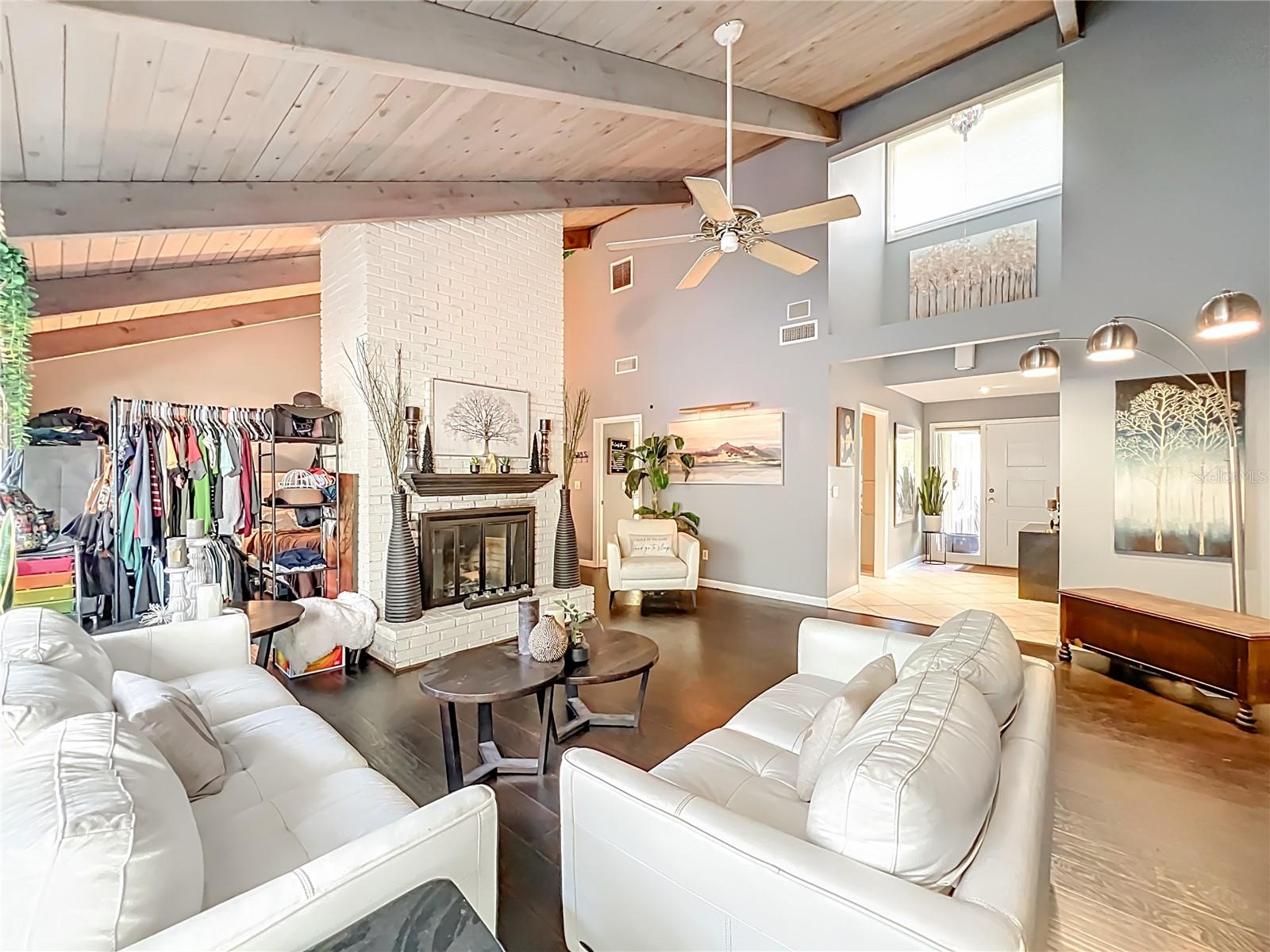 Image 7 of 28 For 104 Juniper Lane