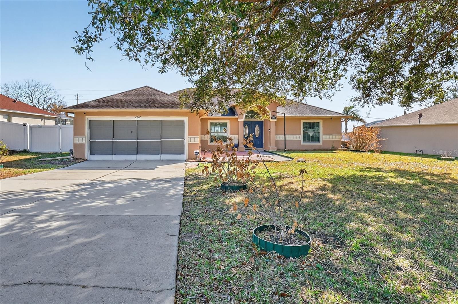 Image 2 of 31 For 2212 Lake Pointe Circle