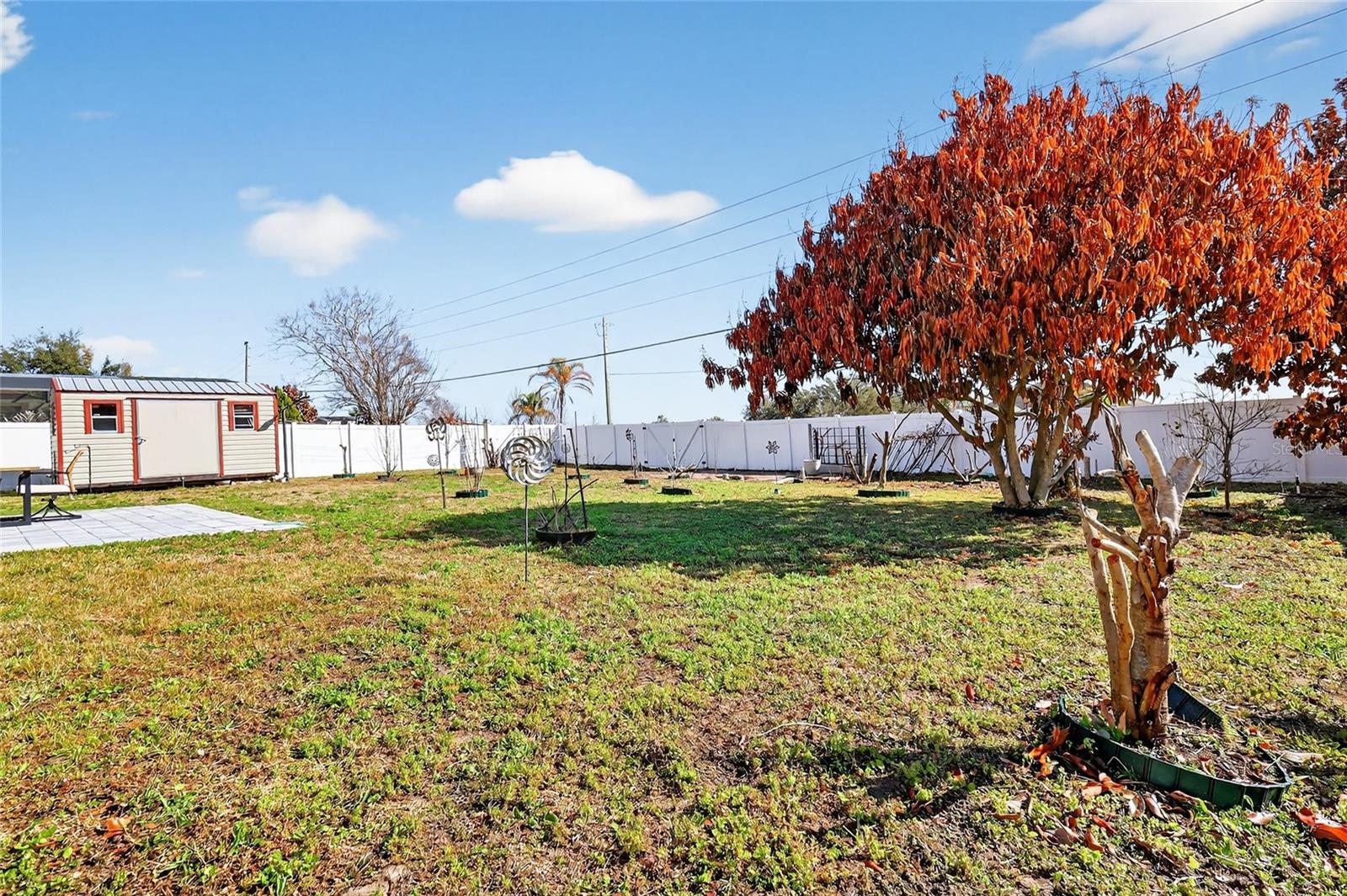 Image 28 of 31 For 2212 Lake Pointe Circle