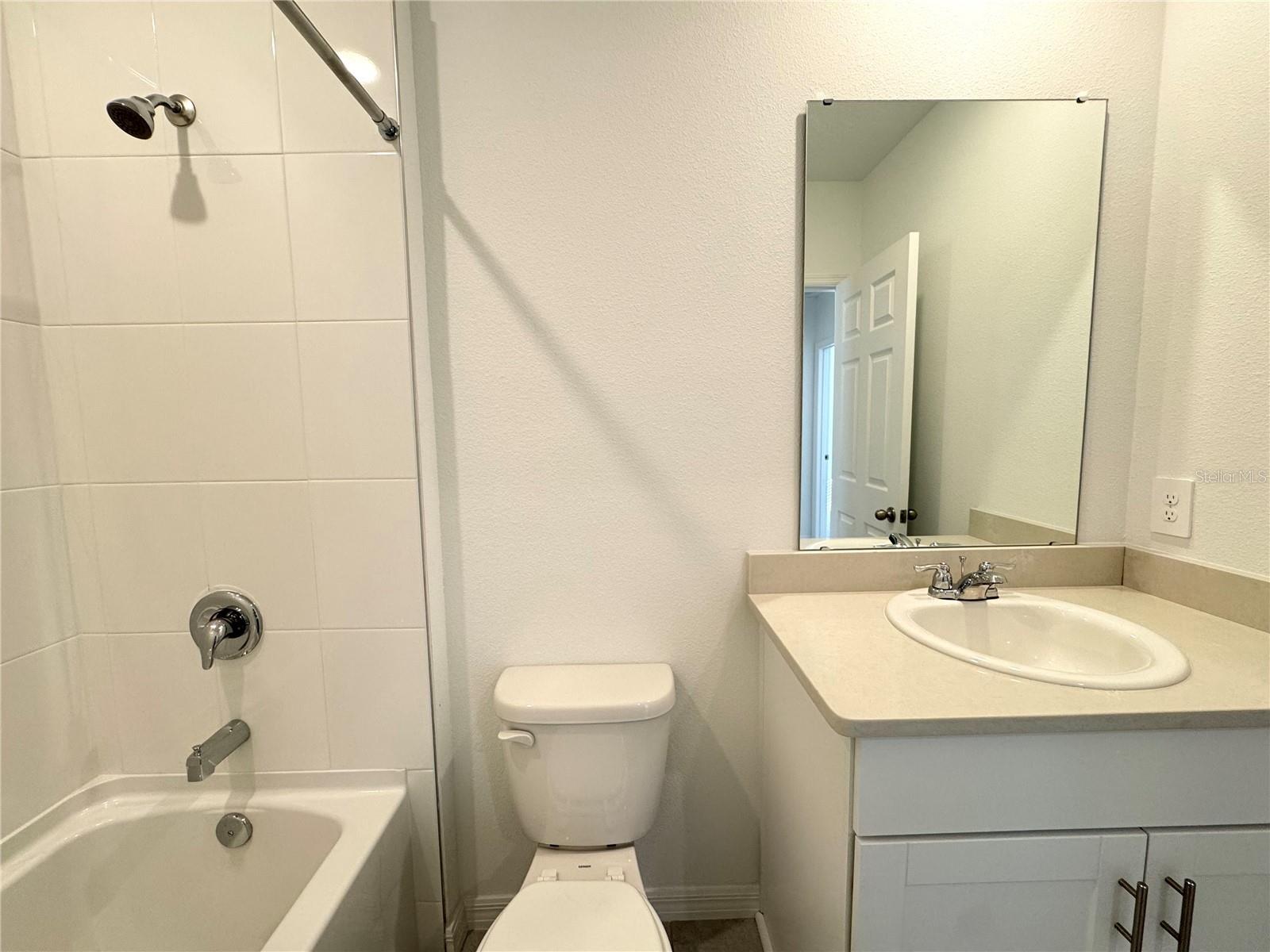 Image 21 of 29 For 3201 Viceroy Court