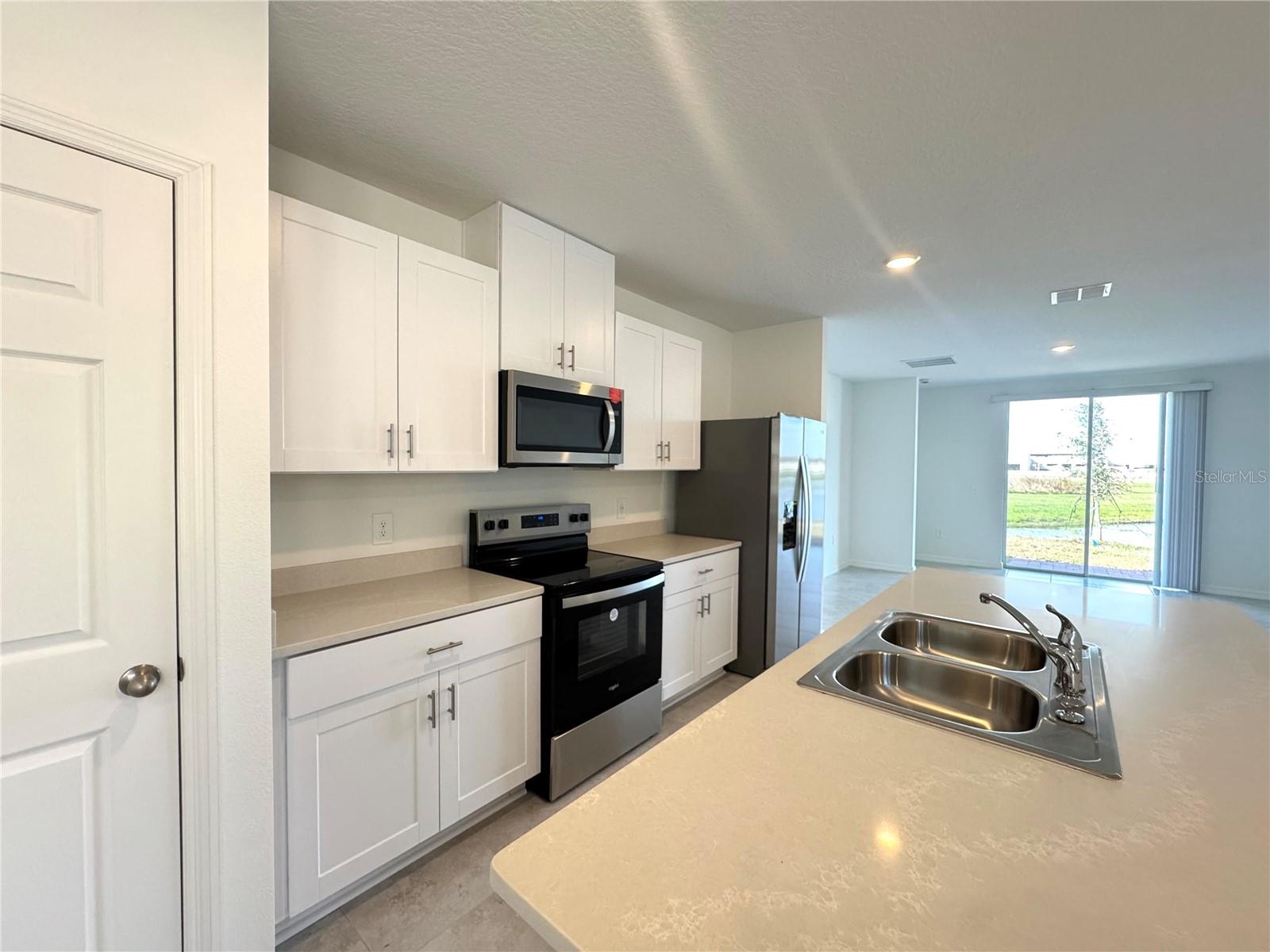 Image 4 of 29 For 3201 Viceroy Court