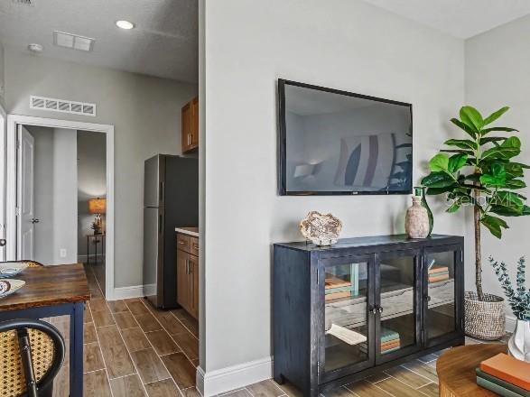 Image 26 of 37 For 600 Broadoak Drive