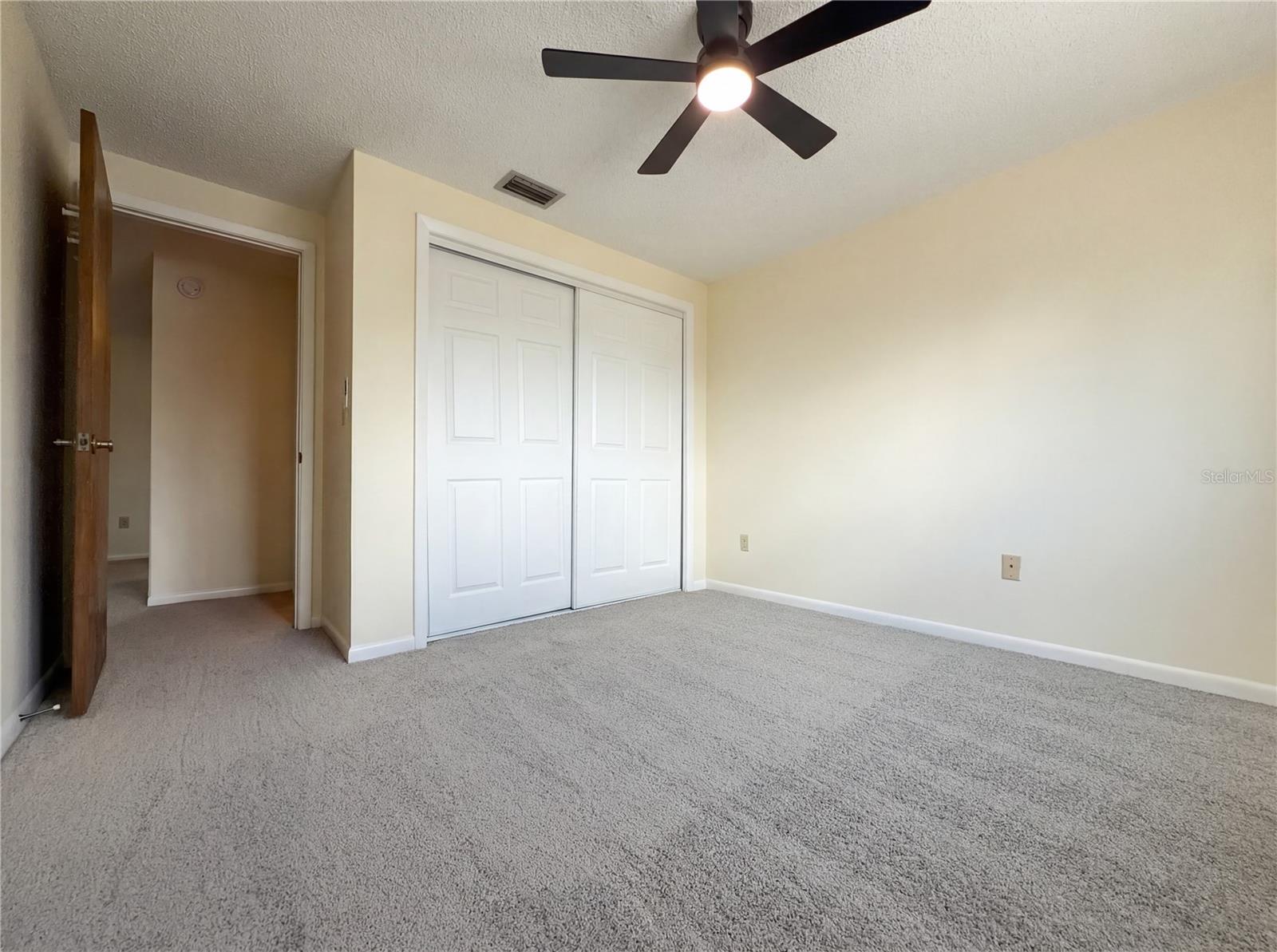 Image 18 of 28 For 16116 Gardendale Drive