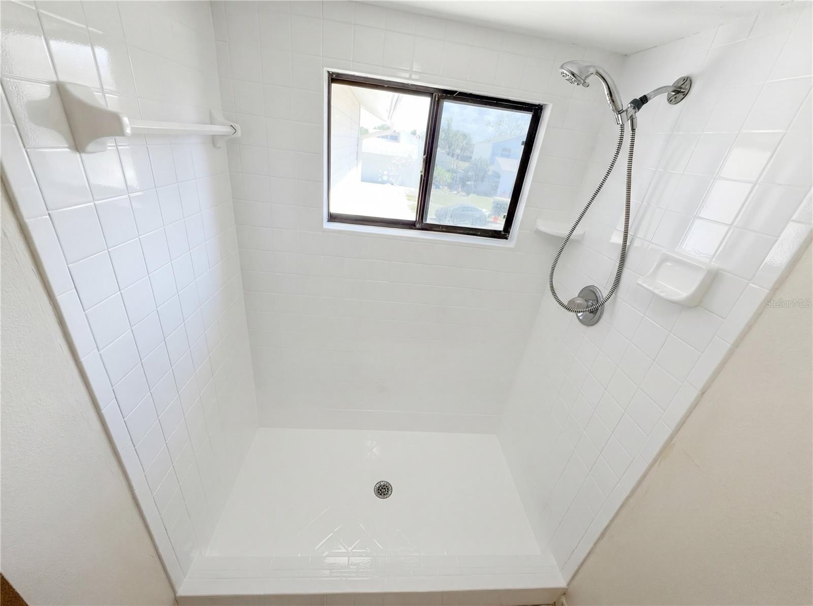 Image 26 of 28 For 16116 Gardendale Drive