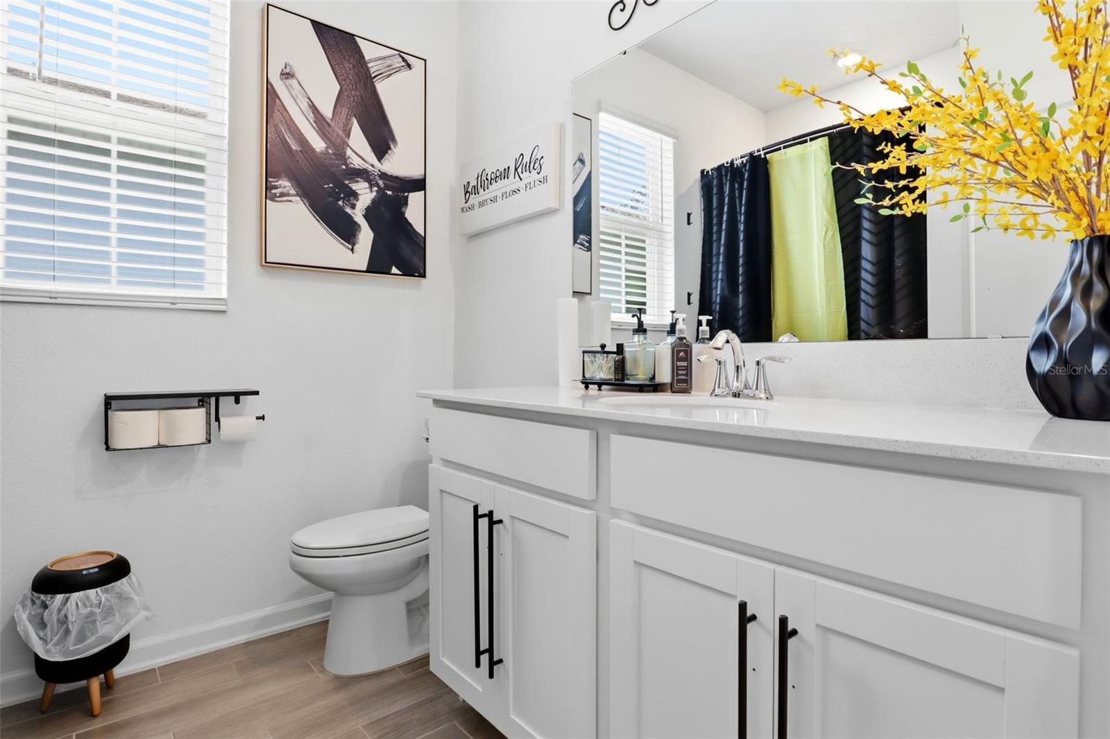 Image 41 of 68 For 6286 Lakepine Street