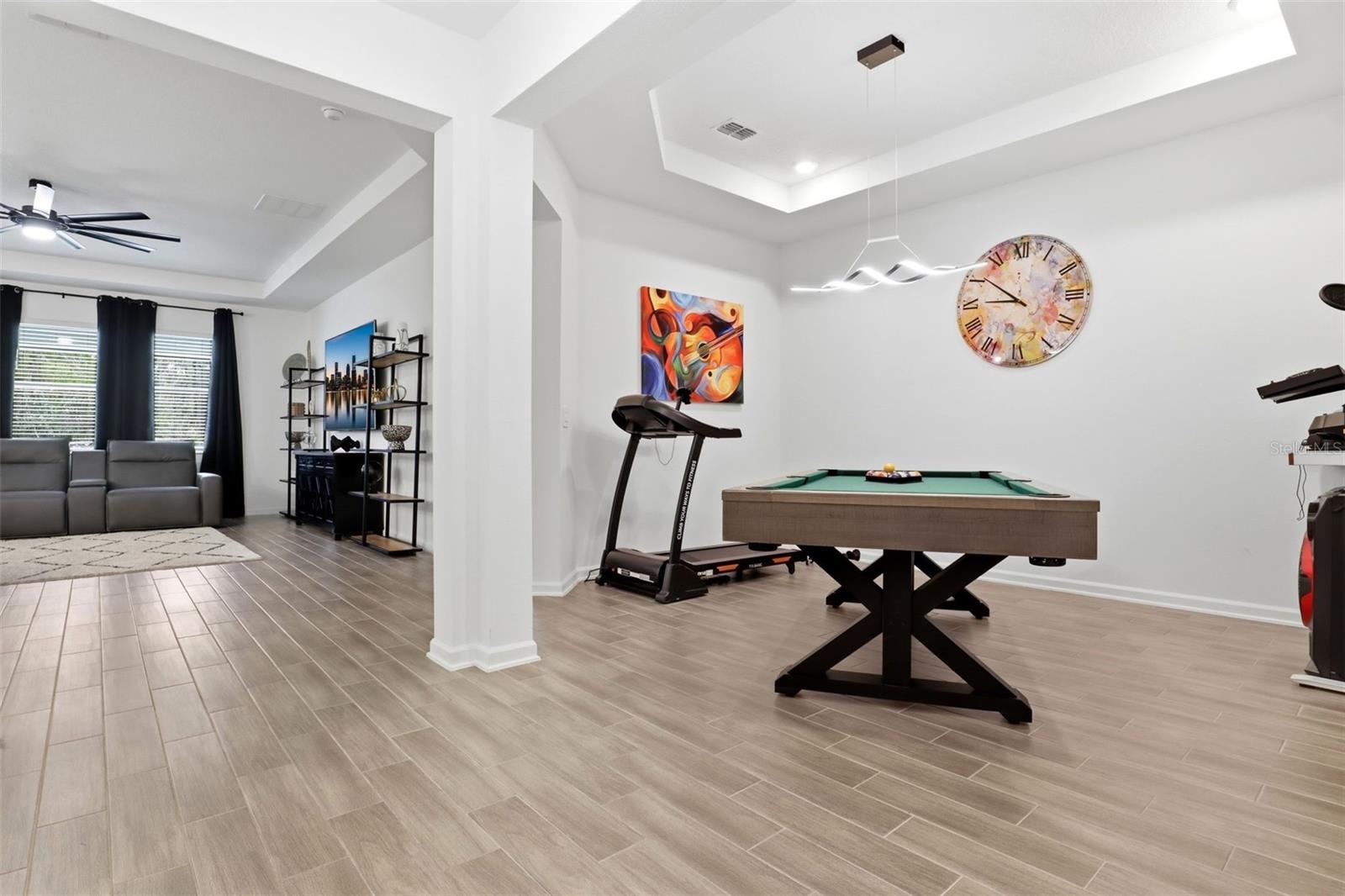 Image 5 of 68 For 6286 Lakepine Street