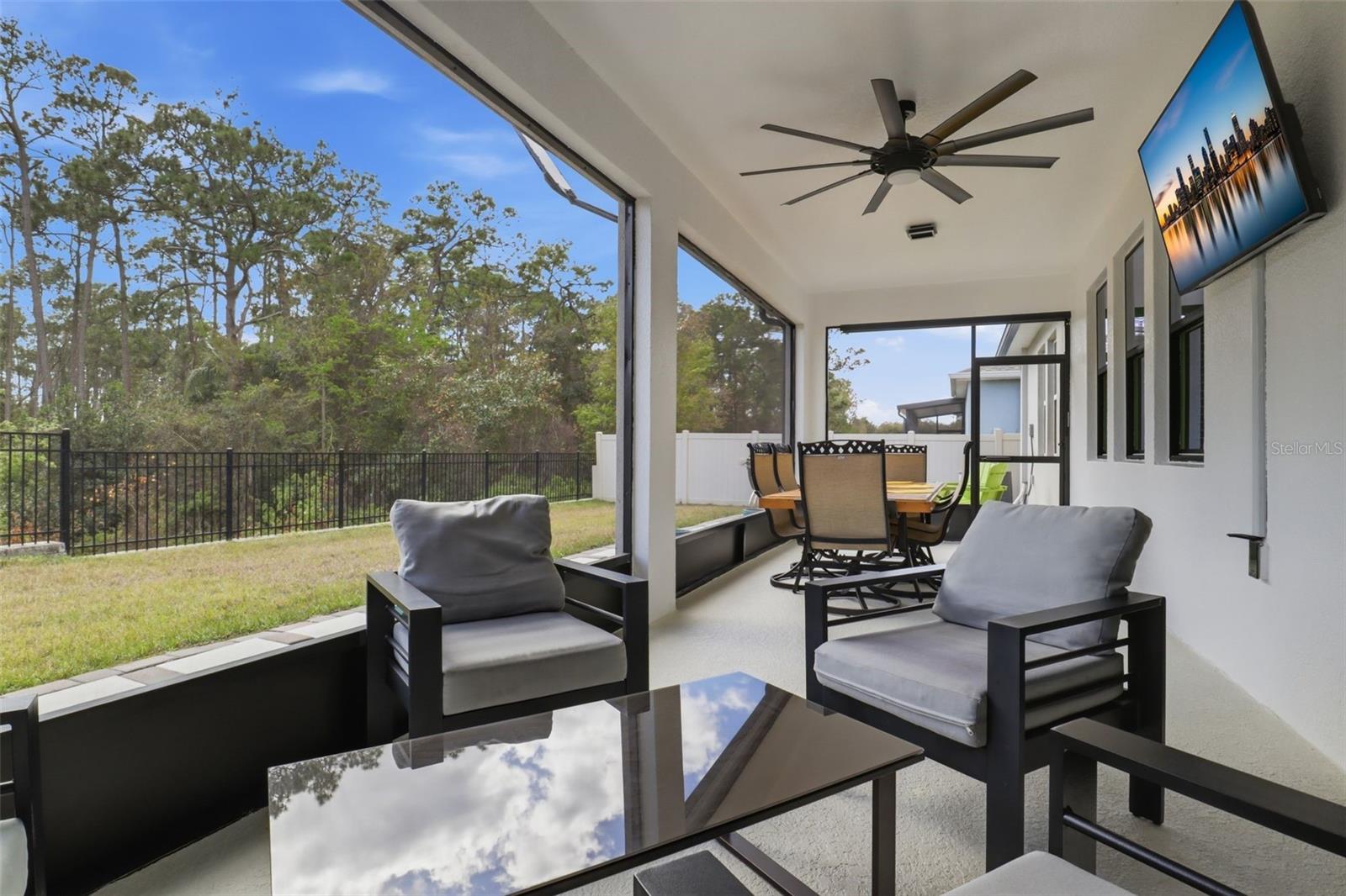 Image 52 of 68 For 6286 Lakepine Street