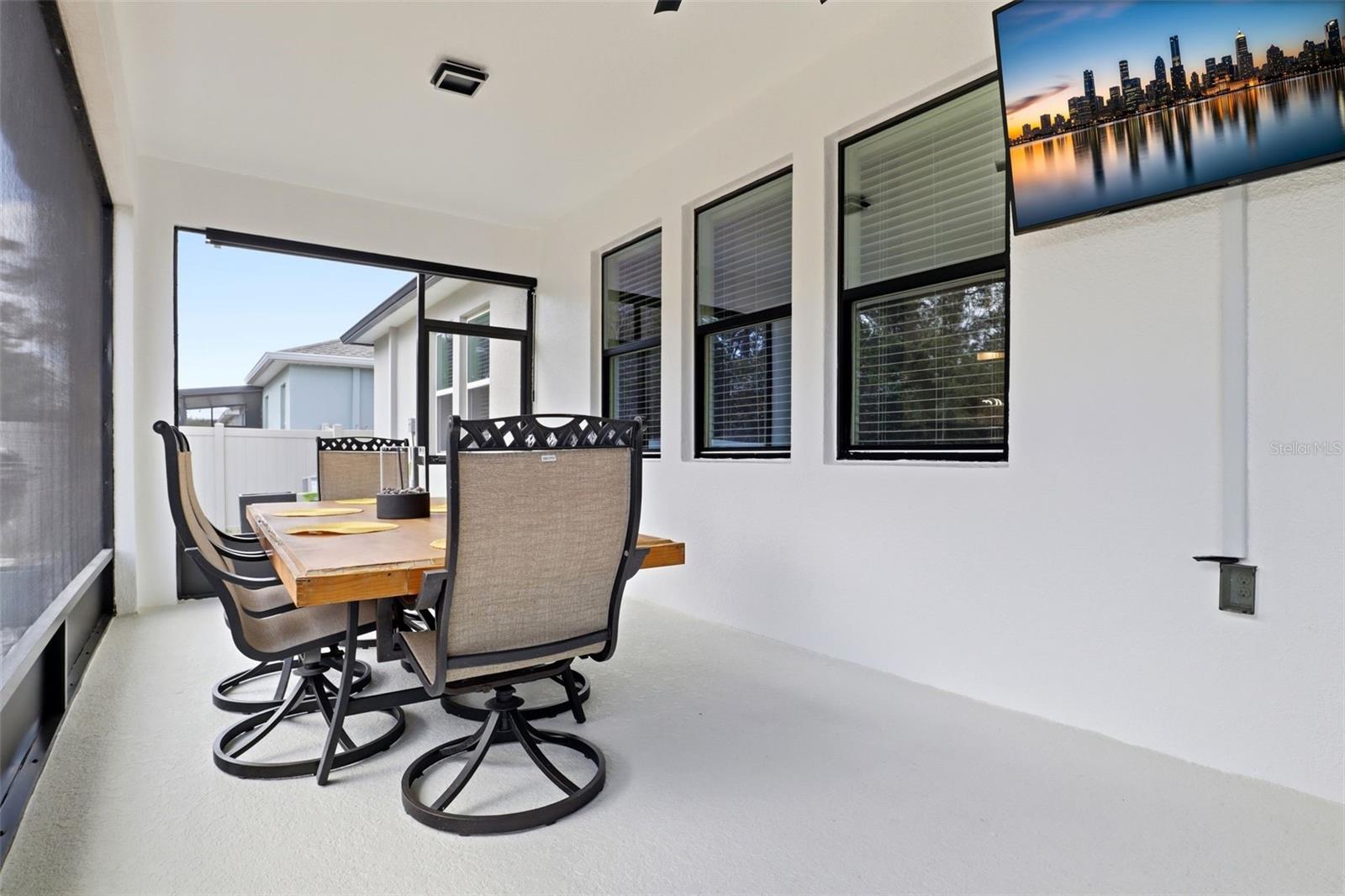 Image 53 of 68 For 6286 Lakepine Street