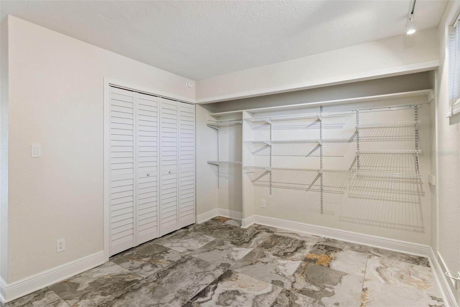 Image 15 of 22 For 5820 Church Avenue 340